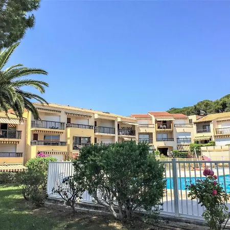 Les Jardins D'ys-4 By Interhome Apartman